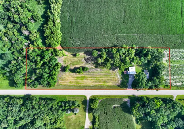 3rd image of 2601 County Road 14 Ne, Miltona, MN 56354 | MLS# 7110584