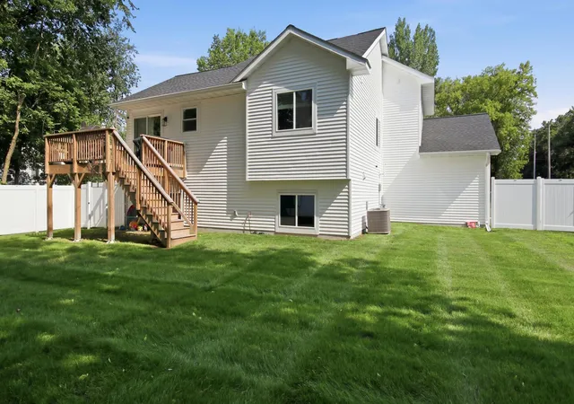 30th image of 902 Wagner Rd, Menomonie, WI 54751 | MLS# 7110695