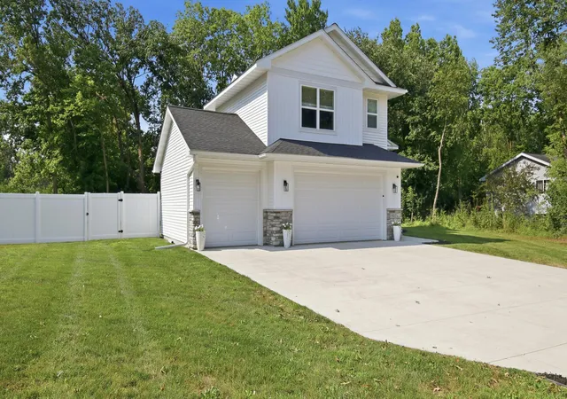 3rd image of 902 Wagner Rd, Menomonie, WI 54751 | MLS# 7110695