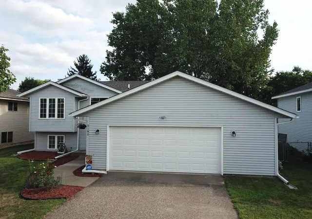2nd image of 5180 185th St W, Farmington, MN 55024 | MLS# 7110714