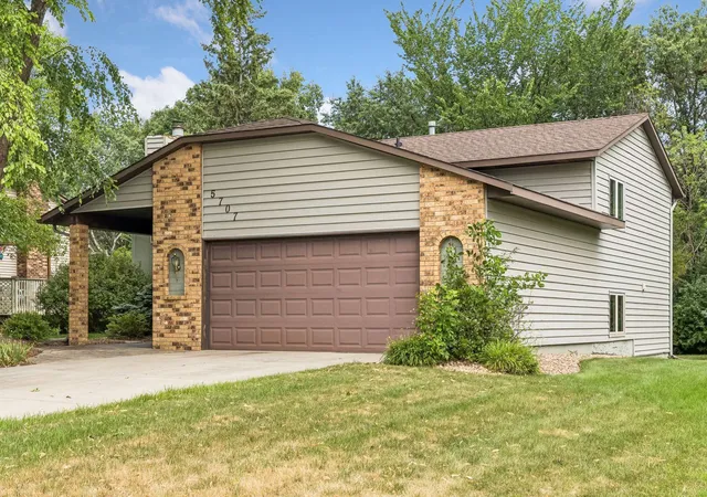 Photo 2 of Sale Pending at 5707 125th Street W, Saint Paul, MN 55124 | MLS# 7110743 | Listing updated on 2026-07-28