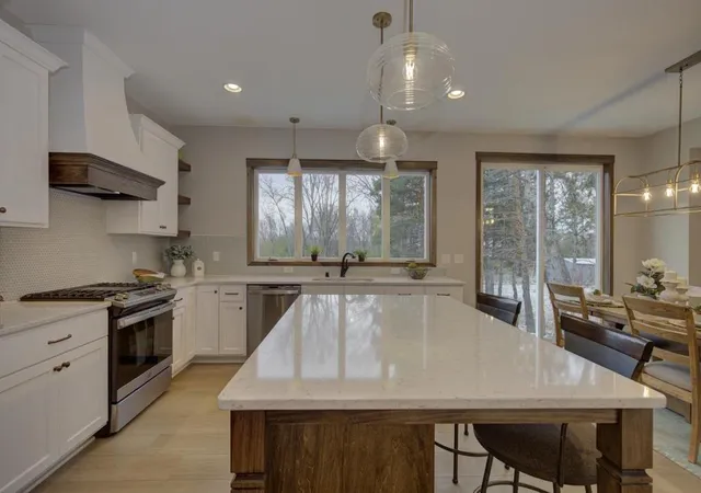 Photo 3 of Single family home for sale at 15550 Quince St Nw, Andover, MN 55304 | MLS# 7110745 | Listing updated on 2026-07-28