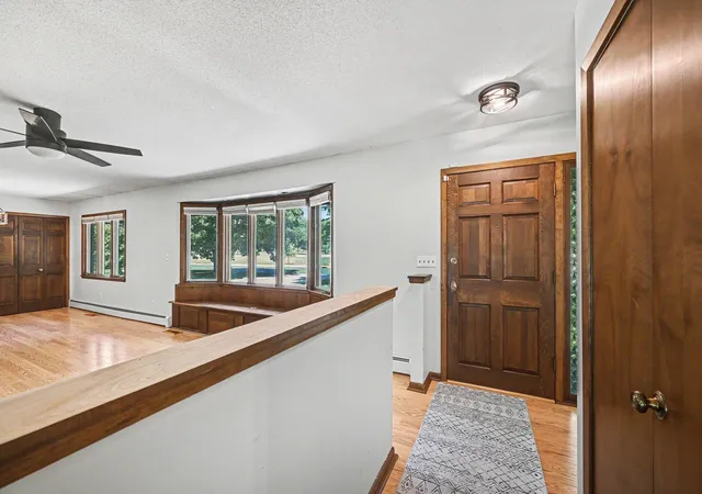 4th image of 206 Lincoln Ave S, New Prague, MN 56071 | MLS# 7110760