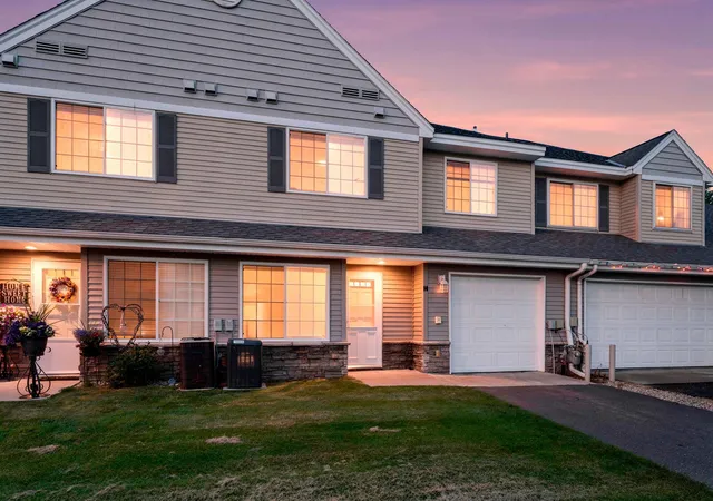 1st image of 345 Roosevelt St S #H, Cambridge, MN 55008 | MLS# 7110765