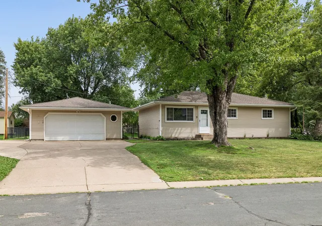 1st image of 5875 Upper 182nd St W, Farmington, MN 55024 | MLS# 7110780