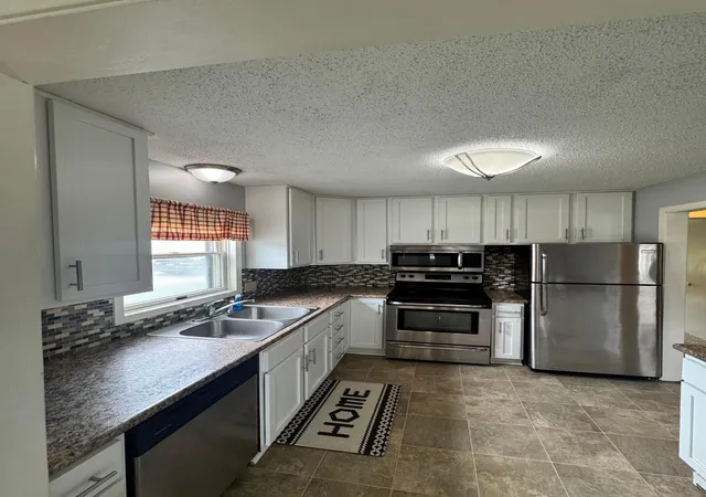 Photo 3 of Sale Pending at 3608 10th Lane Nw #1, Rochester, MN 55901 | MLS# 7110792 | Listing updated on 2026-08-27