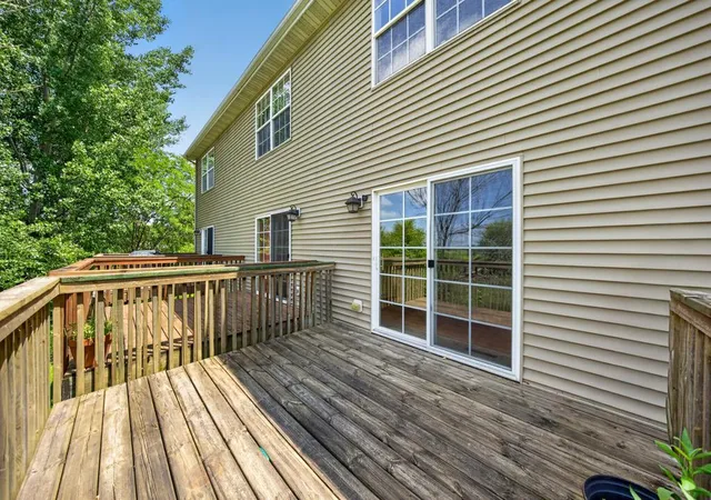 Photo 4 of Single family home for sale at 3132 River Fls Ct NW, Rochester, MN 55901 | MLS# 7110793 | Listing updated on 2026-08-31