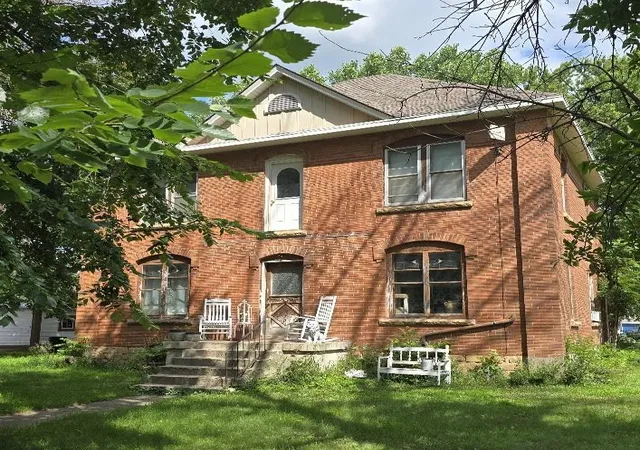 Photo 1 of Single family home for sale at 1019 6th Avenue, Mountain Lake, MN 56159 | MLS# 7110804 | Listing updated on 2026-08-31