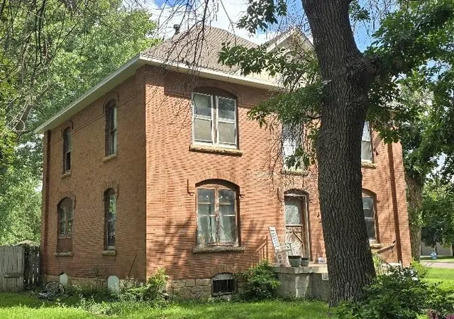 Photo 2 of Single family home for sale at 1019 6th Avenue, Mountain Lake, MN 56159 | MLS# 7110804 | Listing updated on 2026-08-31