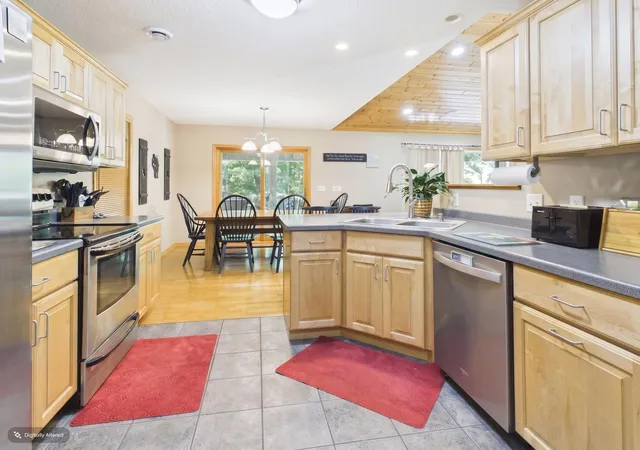 Photo 4 of Single family home for sale at 7644 Shady Ln, Siren, WI 54872 | MLS# 7110805 | Listing updated on 2026-08-17