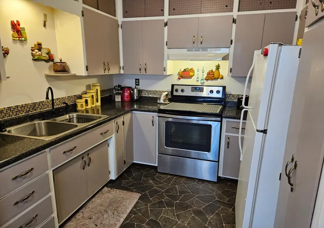 Photo 4 of Single family home for sale at 2939 8th Street N #4, Fargo, ND 58102 | MLS# 7110810 | Listing updated on 2026-08-30