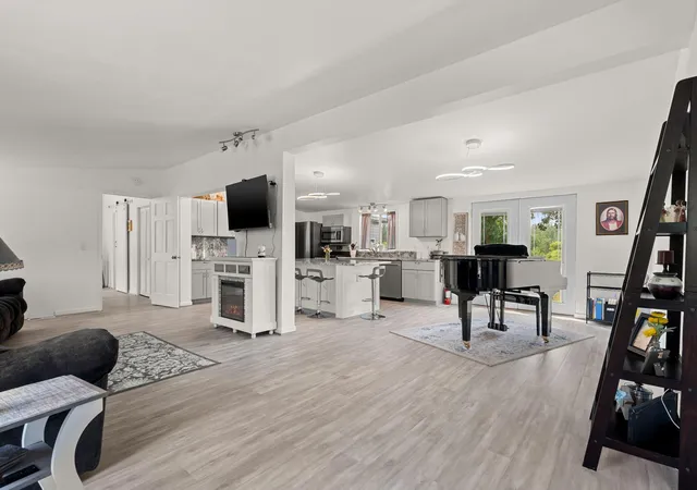 Photo 2 of Single family home for sale at 11434 550th Street, Rush City, MN 55069 | MLS# 7110824 | Listing updated on 2026-08-17