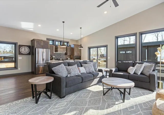 3rd image of Quarterdeck Resort #405 9839 Adventure Wy Sw, Nisswa, MN 56468 | MLS# 7110849