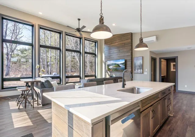 5th image of Quarterdeck Resort #405 9839 Adventure Wy Sw, Nisswa, MN 56468 | MLS# 7110849