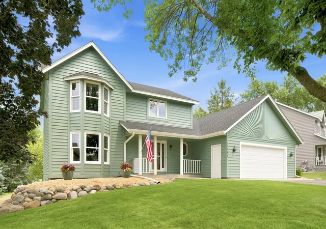 28th image of 17654 W 67th St, Eden Prairie, MN 55346 | MLS# 7110854