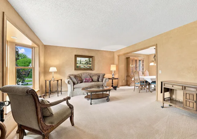 3rd image of 17654 W 67Th St, Eden Prairie, MN 55346 | MLS# 7110854