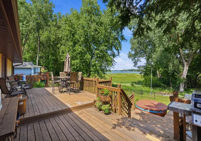 Photo 2 of Sale Pending at 2686 Victoria St N, Saint Paul, MN 55113 | MLS# 7110919 | Listing updated on 2026-08-07