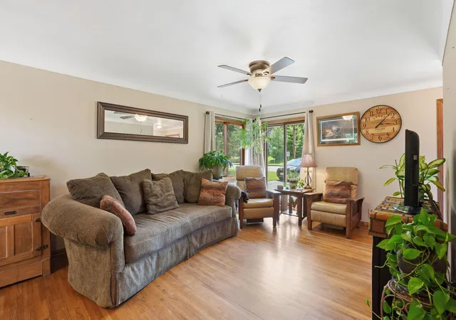 Photo 3 of Sale Pending at 2686 Victoria St N, Saint Paul, MN 55113 | MLS# 7110919 | Listing updated on 2026-08-07