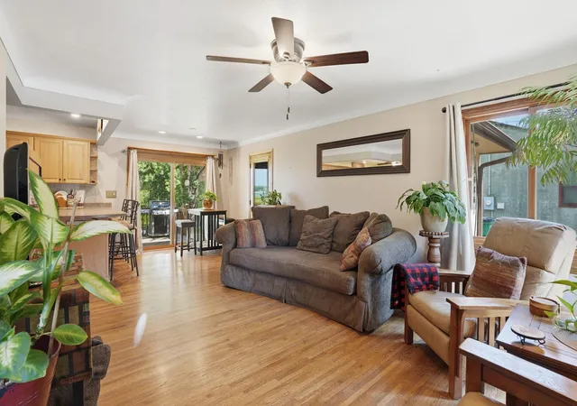 Photo 4 of Sale Pending at 2686 Victoria St N, Saint Paul, MN 55113 | MLS# 7110919 | Listing updated on 2026-08-07