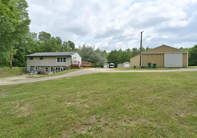 2nd image of 2910 Stoeke Dr, Grand Rapids, MN 55744 | MLS# 7110920