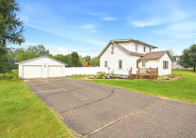 2nd image of 825 1st Ave, Cumberland, WI 54829 | MLS# 7110935