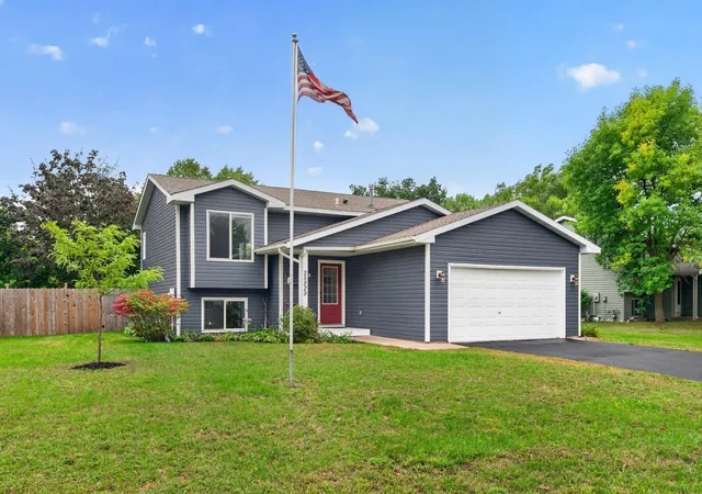 Single family home for sale at 25829 10th Street W, Zimmerman, MN 55398 | MLS# 7110980