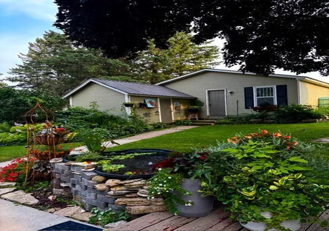 Photo 3 of Single family home for sale at 316 Newburg Ave W, Mabel, MN 55954 | MLS# 7111001 | Listing updated on 2026-09-08