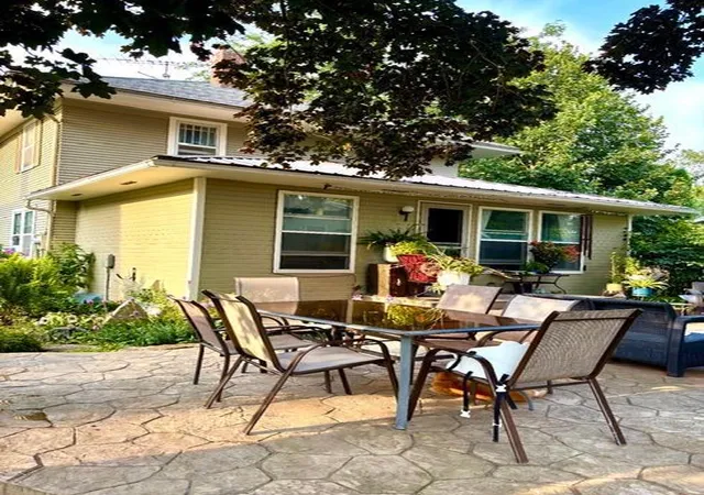 Photo 3 of Single family home for sale at 316 Newburg Ave W, Mabel, MN 55954 | MLS# 7111001 | Listing updated on 2026-09-08