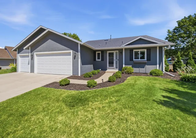 Photo 1 of Single family home for sale at 17077 Toronto Ave Se, Prior Lake, MN 55372 | MLS# 7111008 | Listing updated on 2026-09-08