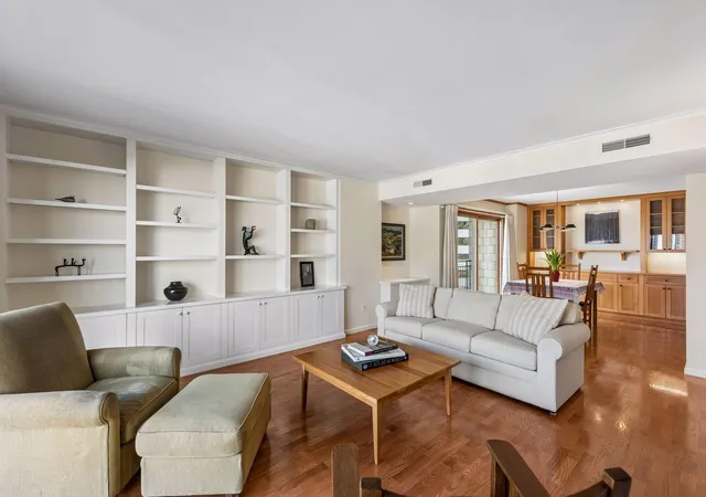 Condo for sale at 1225 Lasalle Ave #1307, Minneapolis, MN 55403 | MLS# 7111009