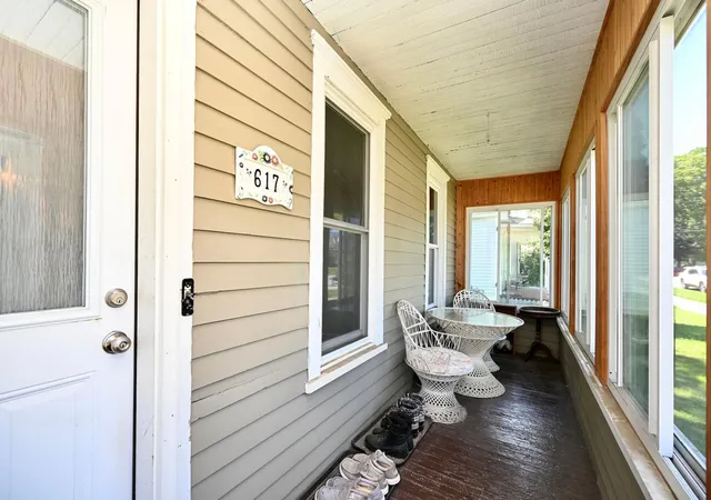 Photo 2 of Single family home for sale at 617 W Howard St, Winona, MN 55987 | MLS# 7111037 | Listing updated on 2026-08-05