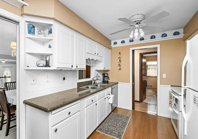 Photo 4 of Sale Pending at 6839 2nd Avenue S, Richfield, MN 55423 | MLS# 7111054 | Listing updated on 2026-09-13