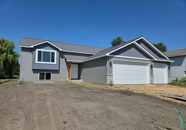 2nd image of 310 Gloria Ave, Green Isle, MN 55338 | MLS# 7111055