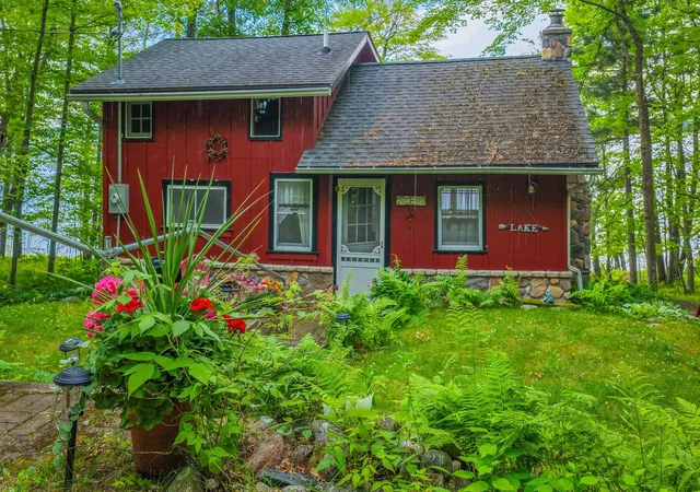 Photo 3 of Sale Pending at 20876 S Moose Point Rd, Grand Rapids, MN 55744 | MLS# 7111068 | Listing updated on 2026-08-27