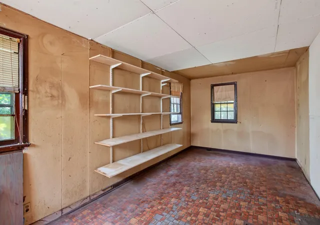 Photo 3 of Single family home for sale at 7517 Humboldt Ave S, Minneapolis, MN 55423 | MLS# 7111075 | Listing updated on 2026-09-18