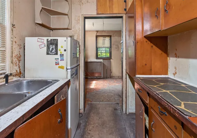 Photo 4 of Single family home for sale at 7517 Humboldt Ave S, Minneapolis, MN 55423 | MLS# 7111075 | Listing updated on 2026-09-18