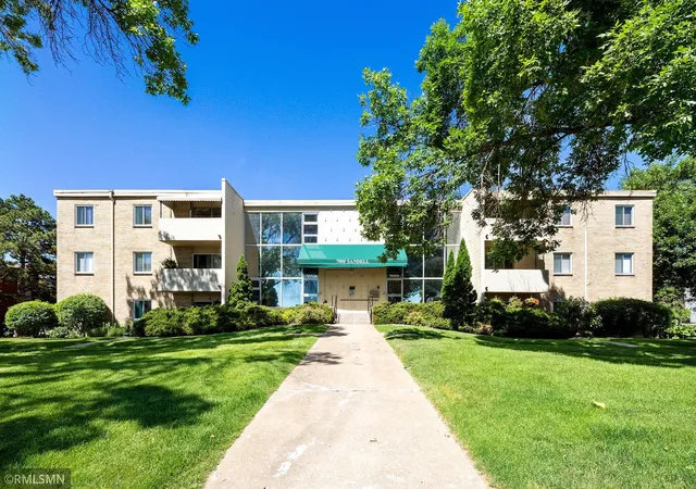 Photo 2 of Condo for sale at 7000 Sandell Ave #16, Minneapolis, MN 55435 | MLS# 7111079 | Listing updated on 2026-08-25