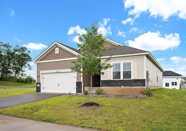2nd image of 10188 Twin Lakes Pkwy Nw, Elk River, MN 55330 | MLS# 7111084