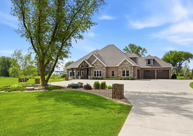 2nd image of 23915 Territorial Rd, Rogers, MN 55374 | MLS# 7111086