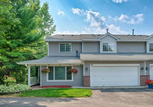 1st image of 7811 Oak Ct, Circle Pines, MN 55014 | MLS# 7111087