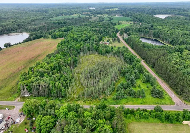 4th image of 4E Twin Lake Road, Hayward, WI 54843 | MLS# 7111091