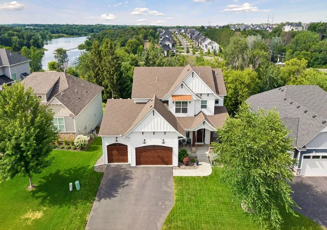 Photo 1 of Sale Pending at 9708 Compass Pointe Ct, Saint Paul, MN 55129 | MLS# 7111096 | Listing updated on 2026-08-12