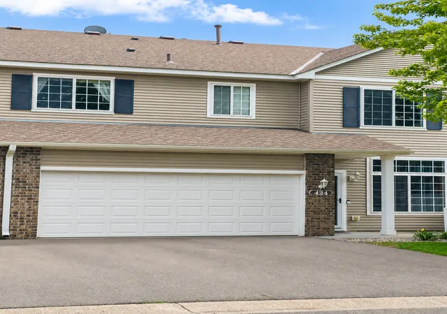 Photo 1 of Single family home for sale at 424 Frederick Cir #606, Hastings, MN 55033 | MLS# 7111133 | Listing updated on 2026-09-14