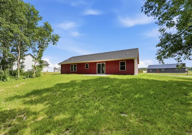 3rd image of 226 Greenview Ln, Miltona, MN 56354 | MLS# 7111157