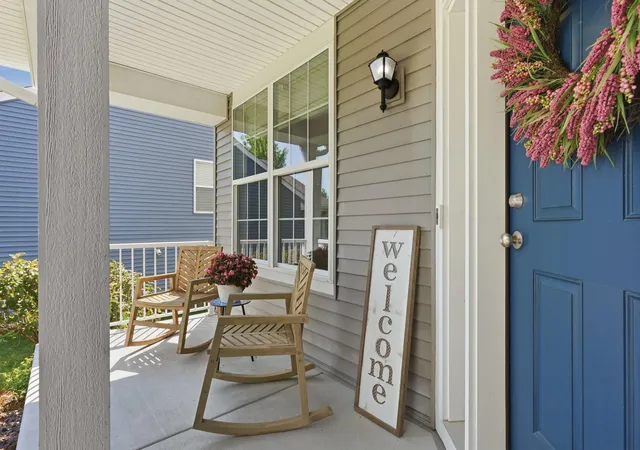 Photo 3 of Sale Pending at 1232 138th Street E, Rosemount, MN 55068 | MLS# 7111172 | Listing updated on 2026-08-17