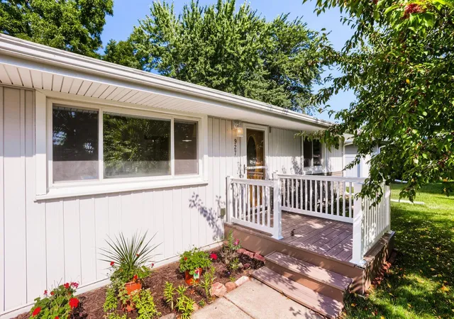 2nd image of 927 Birch St S, Cambridge, MN 55008 | MLS# 7111178