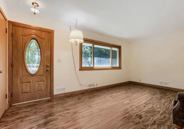 4th image of 927 Birch St S, Cambridge, MN 55008 | MLS# 7111178