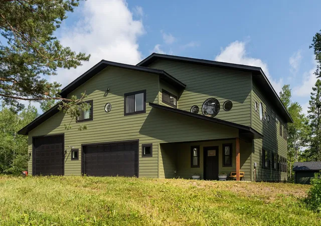 1st image of 417 Elk St, Duluth, MN 55803 | MLS# 7111214
