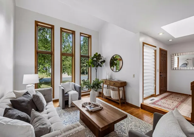 Photo 3 of Single family home for sale at 2248 James St, Saint Paul, MN 55122 | MLS# 7111224 | Listing updated on 2026-09-18