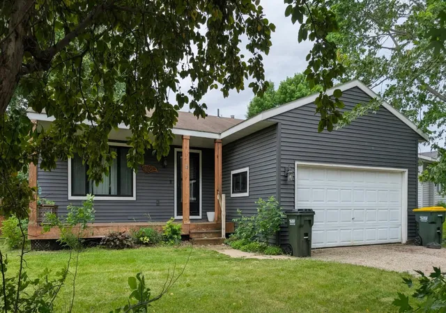 Photo 3 of Single family home for sale at 3105 3rd Avenue Nw, Willmar, MN 56201 | MLS# 7111234 | Listing updated on 2026-09-12